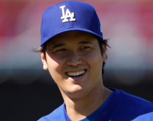 大谷翔平　チームメイトの満塁ホームラン“直前の行動”が注目「さすが」「お尻ポッケに入れたね」