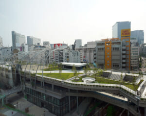 再開発で“たむろできる場所”が激減…渋谷から“追い出された若者”たちが「今いる場所」