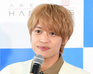 WEST.中間淳太　熱愛報道で深まるファンの疑念…ダンサー恋人と桐山妻の“交際前のつながり”