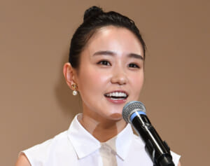 「間に人を入れたくなかった」有名映画監督　奈緒主演作の性的描写で“インティマシー・コーディネーター拒否”発言に広がる衝撃