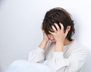 日本人に深刻な「鉄分不足」解消するちょい足し“フレークレシピ”更年期女性のメンタル不調改善にも