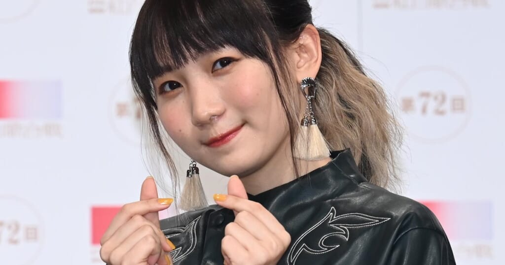 《“ヤンキー”指摘から一転》YOASOBI 2人揃っての“激変姿”にネット衝撃…「もう髪色変えないで」の声