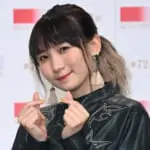 「容姿がだいぶ変わった」国民的女性シンガー（25）　加速する“ギャル化”に一部で困惑の声→相方は“タトゥー全開”で不安視される「紅白出演の可否」