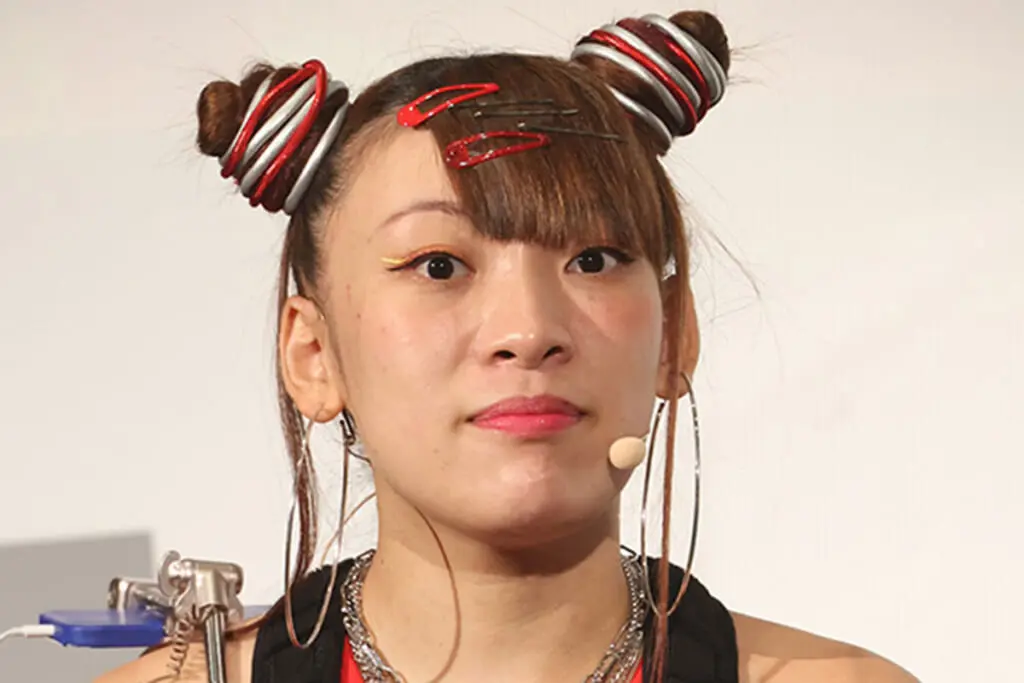 終わってください」フワちゃん やす子への“死んでくださーい”騒動で冠