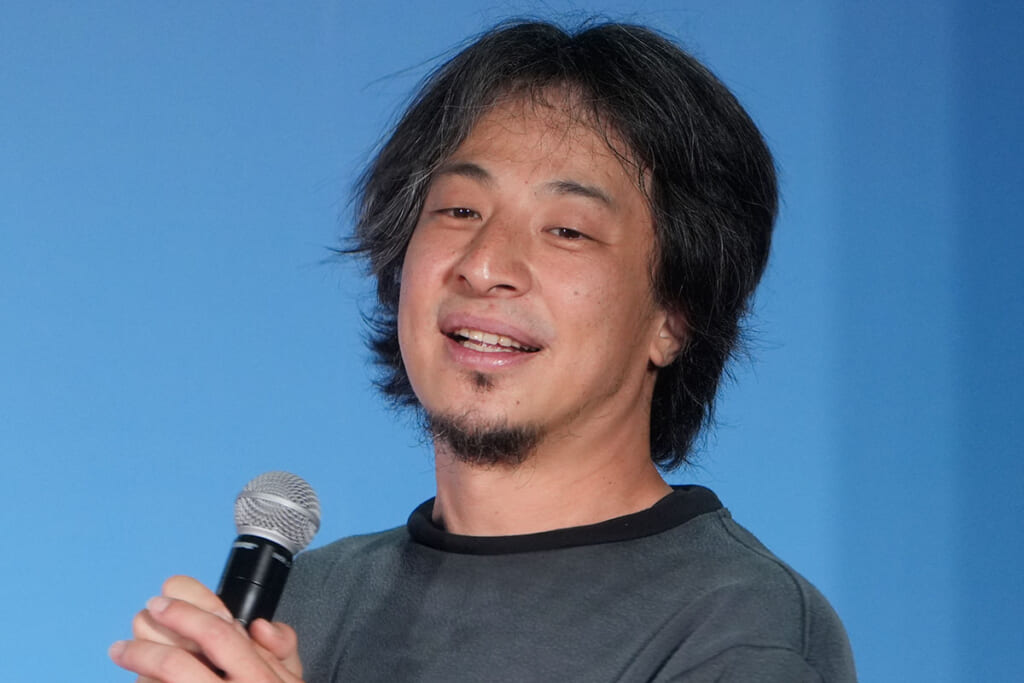 「謝罪になってない」ひろゆき　ボクシング女子の性別騒動で“デマ”拡散→訂正も反省ナシの態度に批判続出