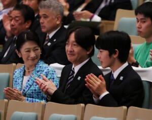 悠仁さま　ご成年で皇族費は3倍の「915万円」に！紀子さまが憂慮される「金満批判」の再燃