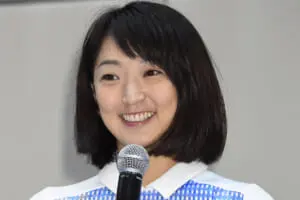 iwasaki_kyoko_1_line_tw-