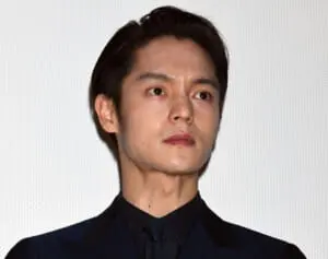 「30分20万円」窪田正孝の“衝撃治療姿”で話題！福原愛、團十郎ら有名人も通う「鍼治療の中身」