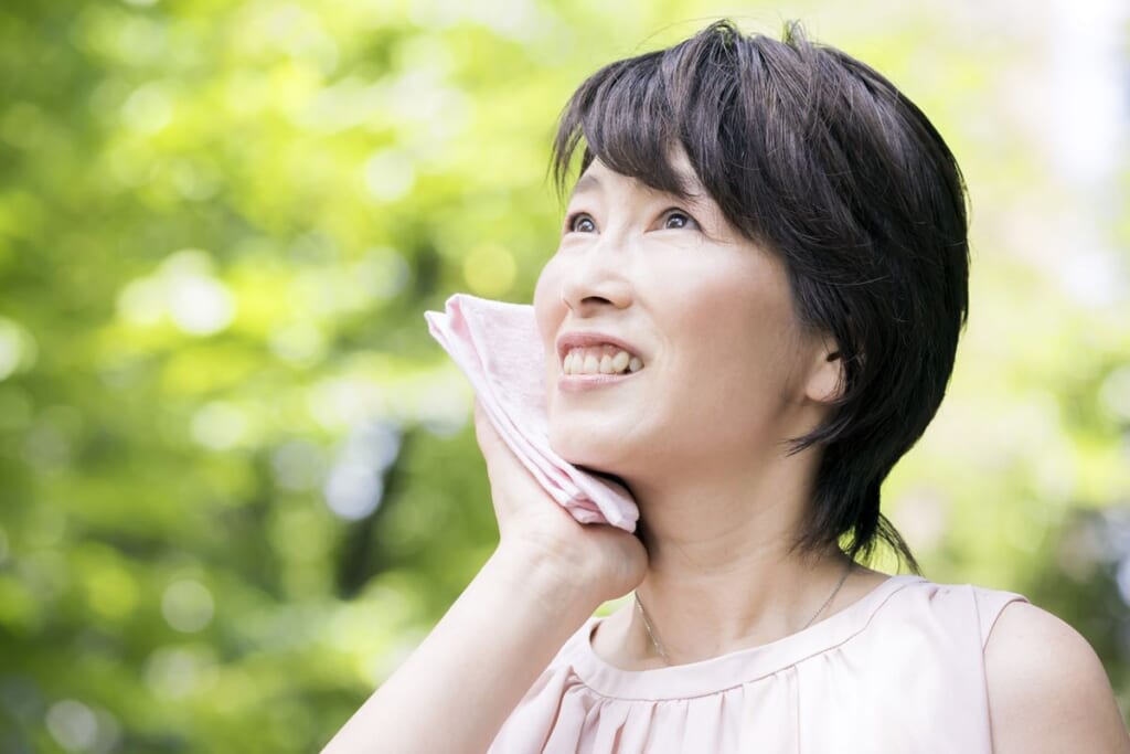 夏の水分補給「最適な水の温度は何度？」真夏の最新健康新常識15！