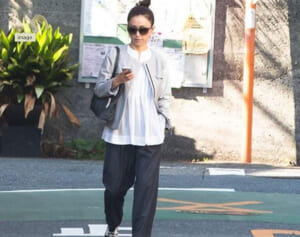 「綺麗な肌に戻りますように」酒井法子　美容施術後の“激変姿”披露しファン心配「肌が辛そう」