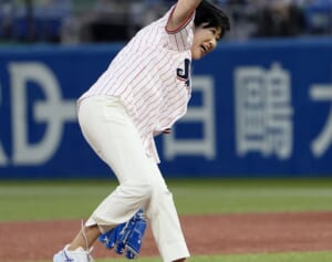 60代女性は転んだだけで剥離骨折危機！「その場足踏み」は10回でも予防に効果