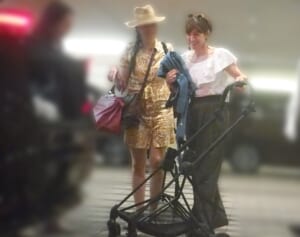 滝川クリステル　すでにファーストレディ？夫・進次郎の出馬報道日に目撃した余裕の“高級子連れランチ姿”