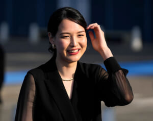 「欲しい」の声続出！真美子夫人　奥様会へ送ったキティグッズの“お値段”