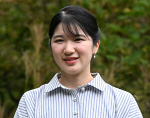 「素敵すぎる」愛子さま　那須ご静養の水色ワンピ＆編み込みヘアに絶賛の声