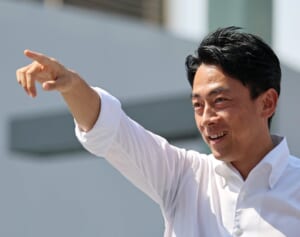 「親父の二番煎じ」小泉進次郎　「自民党を変えていく」と熱弁も…「世襲も既得権益では？」とツッコミ続出