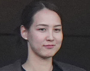 「着飾ってないとこが素敵」真美子夫人　デコピン始球式で見せた“自然体コーデ”にファン歓喜