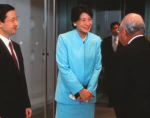 雅子さま　上品肌見せ、全身ヒョウ柄ワンピも！レアな“ゴージャスおしゃれ”コーデ集