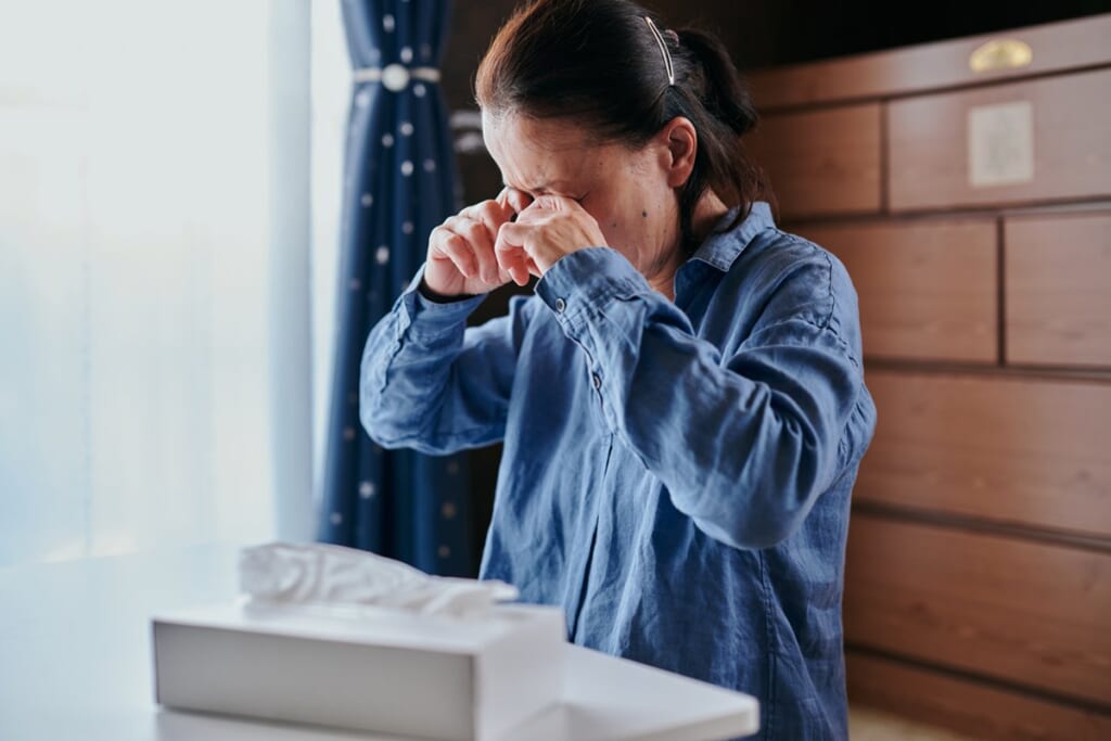 「まつげにダニが大増殖」猛暑で相談増加…実は男性・高齢者が要注意な訳