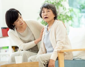 「年金だけでは足りない」を補う認知症保険ガイド　1000円代から加入できる商品も！