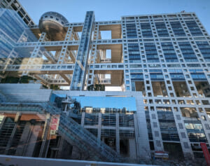 「メダリストから慰労会の誘いが絶えない」パリ五輪で大成功した「フジ人気女子アナの名前」