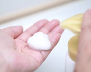 ハンドソープ“洗わずに詰め替え”はNG？　敗血症招く場合も…メーカーに聞いた正しいボトルの管理ルール