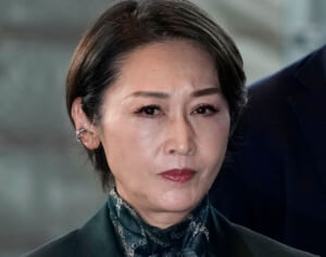 「愚か者の所業」三原じゅん子大臣　親族からの“借金踏み倒しトラブル”告発に説明ナシで疑問噴出…過去の「恥を知れ」発言もブーメラン