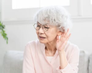 ドライヤー15分以上、コーヒー1日4杯以上…「難聴」招くNG習慣13