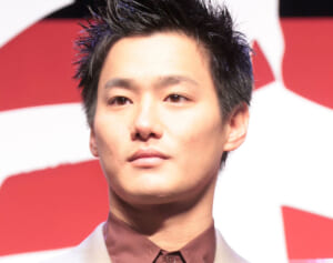 「え、こっわ」野村周平 30歳の“顔面変化”にファン驚愕「誰？って二度見した」