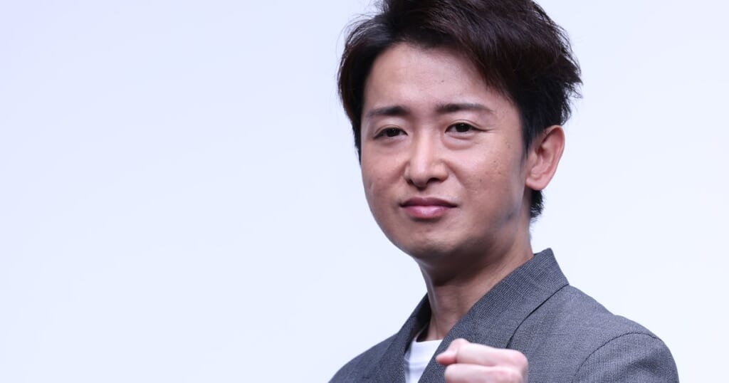 嵐　大野智　写真　O 活動休止中は“アイドルらしからぬ”姿に…》大野智 MVで見せた