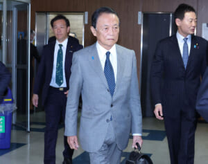 「まじでファインプレー」麻生太郎氏　トランプ圧勝で“6カ月前の会談”に称賛の声