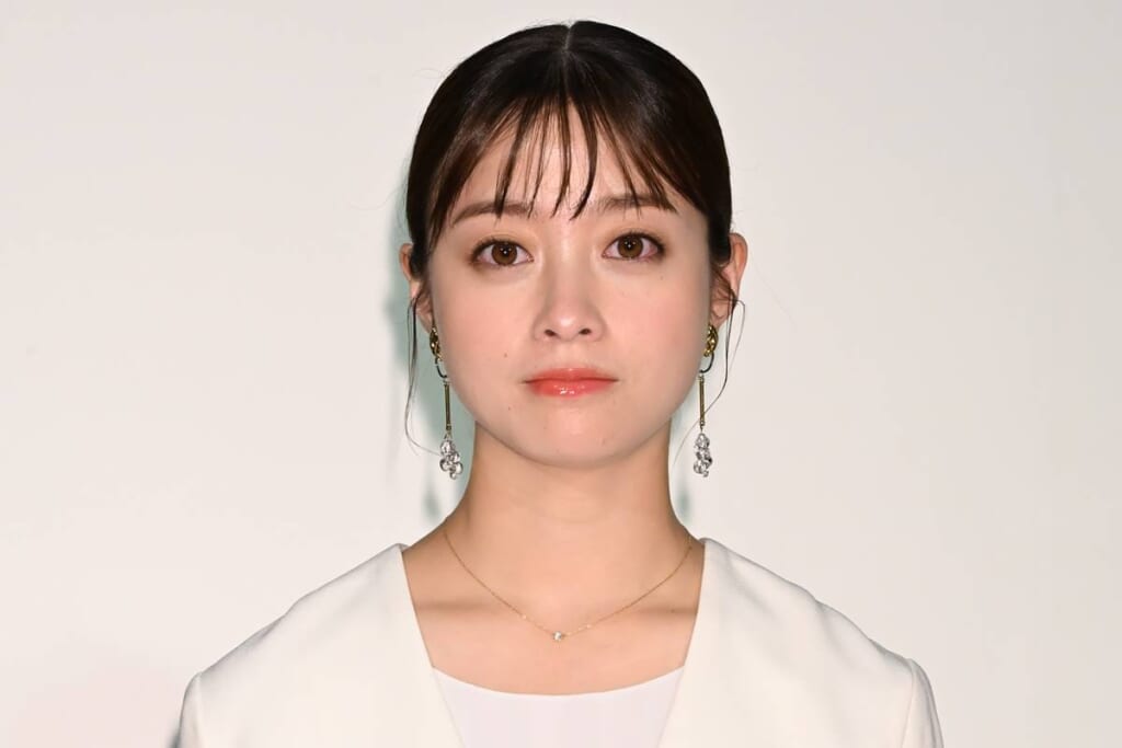 橋本環奈 恋人・中川大志からプロポーズされていた！大喜びも返事は「保留のワケ」