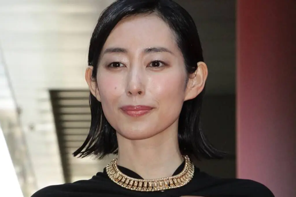 「綺麗だわ」『白い巨塔』再放送　“薄幸美人”女優の20年前の姿に視聴者衝撃「このシーンはあかん」