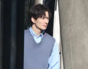 岡田将生の色気マシマシなメガネ姿に「ビジュ爆発しすぎ」ネット悲鳴