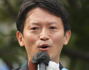 お叱りは200件、相生市が明かす大炎上した「机叩き動画」への反応…普段の市長は”温厚な人柄”と担当者も困惑