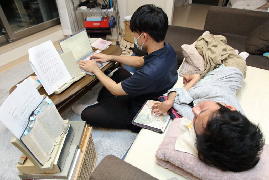 「寝たきり」の東大生・愼允翼さん語る次の目標「自分のために勉強をするのはそろそろ終わり……」