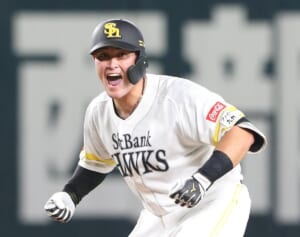 “二軍の帝王”リチャード　契約更改でソフトバンクと大揉め…それでも「放出できない理由」