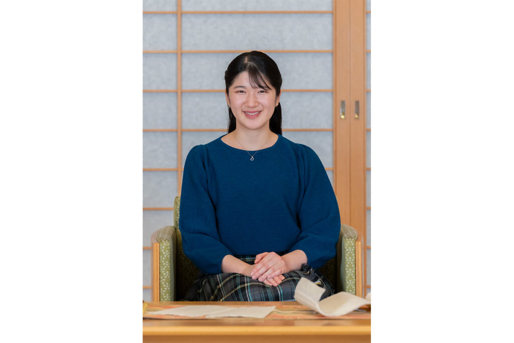 愛子さま　気品あふれる振る舞いに高まる注目！マナー講師が絶賛した「意識しないとできない姿勢」