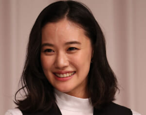 蒼井優　夫・山里亮太と宝塚観劇デート！1歳から劇場通いの筋金入り“ヅカオタ”