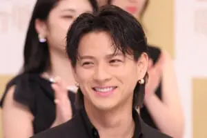 2400万円超腕時計を着用》平野紫耀 弟の初ソロライブに送っていた“庶民