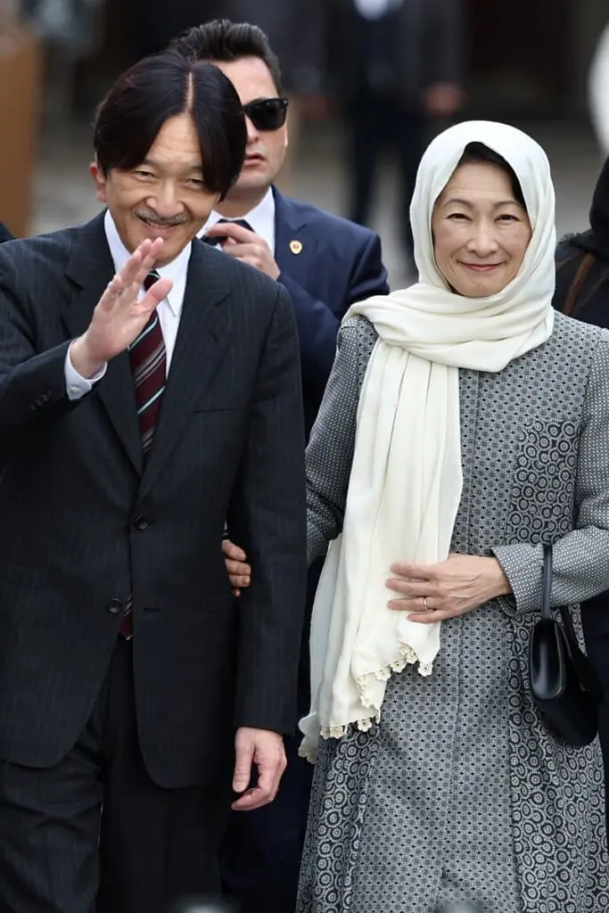 仲睦まじい様子は感じられない」紀子さま 飛行機でも隣に座られず…懸念