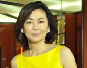 「永遠に忘れないよ」中山美穂さん　FC閉鎖発表もインスタ“最後の投稿”に寄せられ続ける慟哭の声…コメントは1万件超え