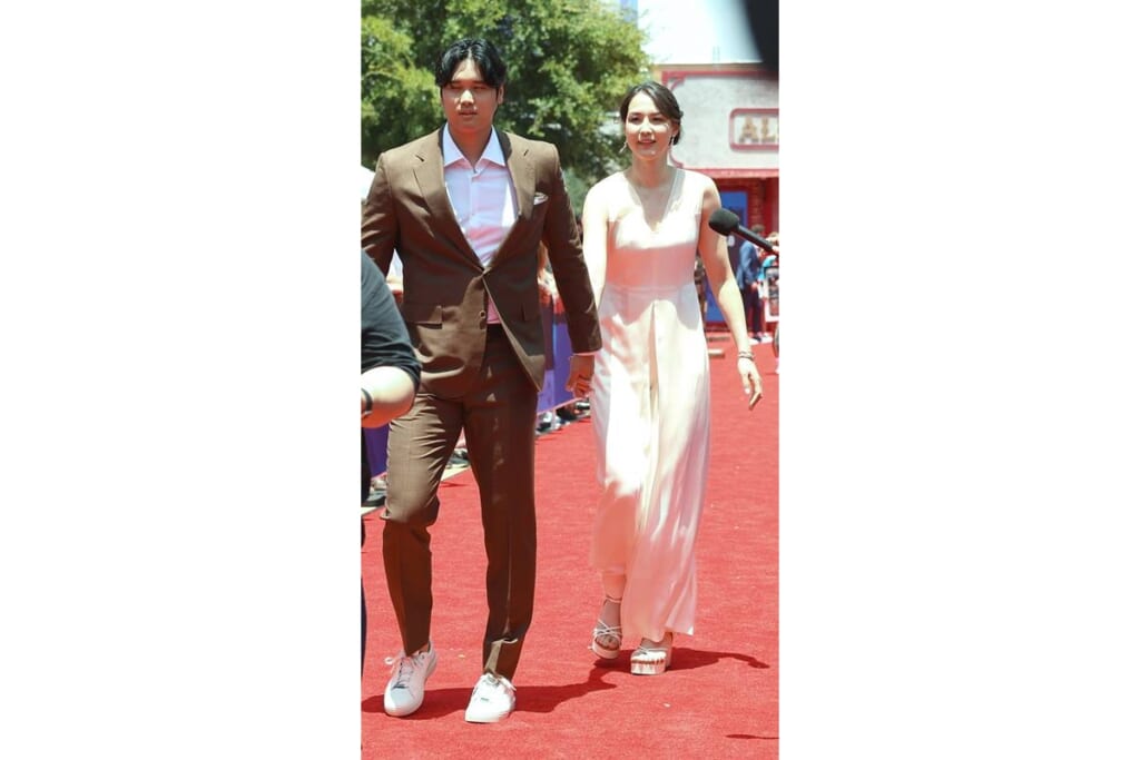 大谷&真美子夫妻 絶賛集める“ドレスアップ姿”手がけたカリスマ女性スタイリストが取材に「明かした言葉」【2024年ベストスクープ】