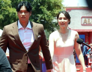 大谷＆真美子夫妻　絶賛集める“ドレスアップ姿”手がけたカリスマ女性スタイリストが取材に「明かした言葉」【2024年ベストスクープ】