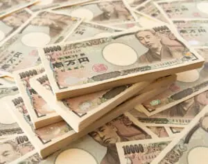 「退職金の一括投資はNG！」“60歳貯蓄ゼロ”でも老後資金2000万円作るワザ