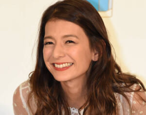 《カンペが出て…》38歳“おバカキャラ”タレントがフジ伝説番組のヤラセ告発…いまだ続くテレビの“捏造”