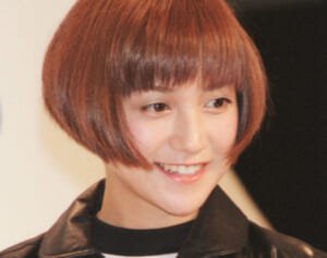 「歳取るのやめたの？」90年代の大ブレイクタレント 49歳の近影にネット衝撃