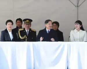 愛子さま　皇宮警察の“晴れ舞台”に初参加…天皇陛下の“異例のご同伴”に秘められた「真意」