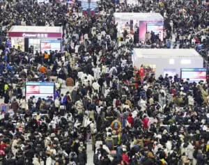 hMPV、侵襲性髄膜炎、マールブルグ病…外国人観光客の増加で上陸懸念される「8つの感染症」