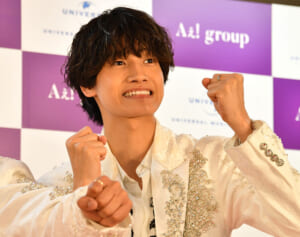 「容赦ない」Aぇ! group佐野晶哉 先輩アイドルの“匂わせ疑惑”への反応にネット衝撃