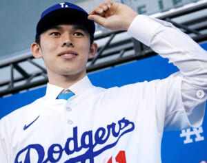 「粋だよな」佐々木朗希　新ユニフォームの「背番号」と「背ネーム」に込められた“秘密”にファン歓喜